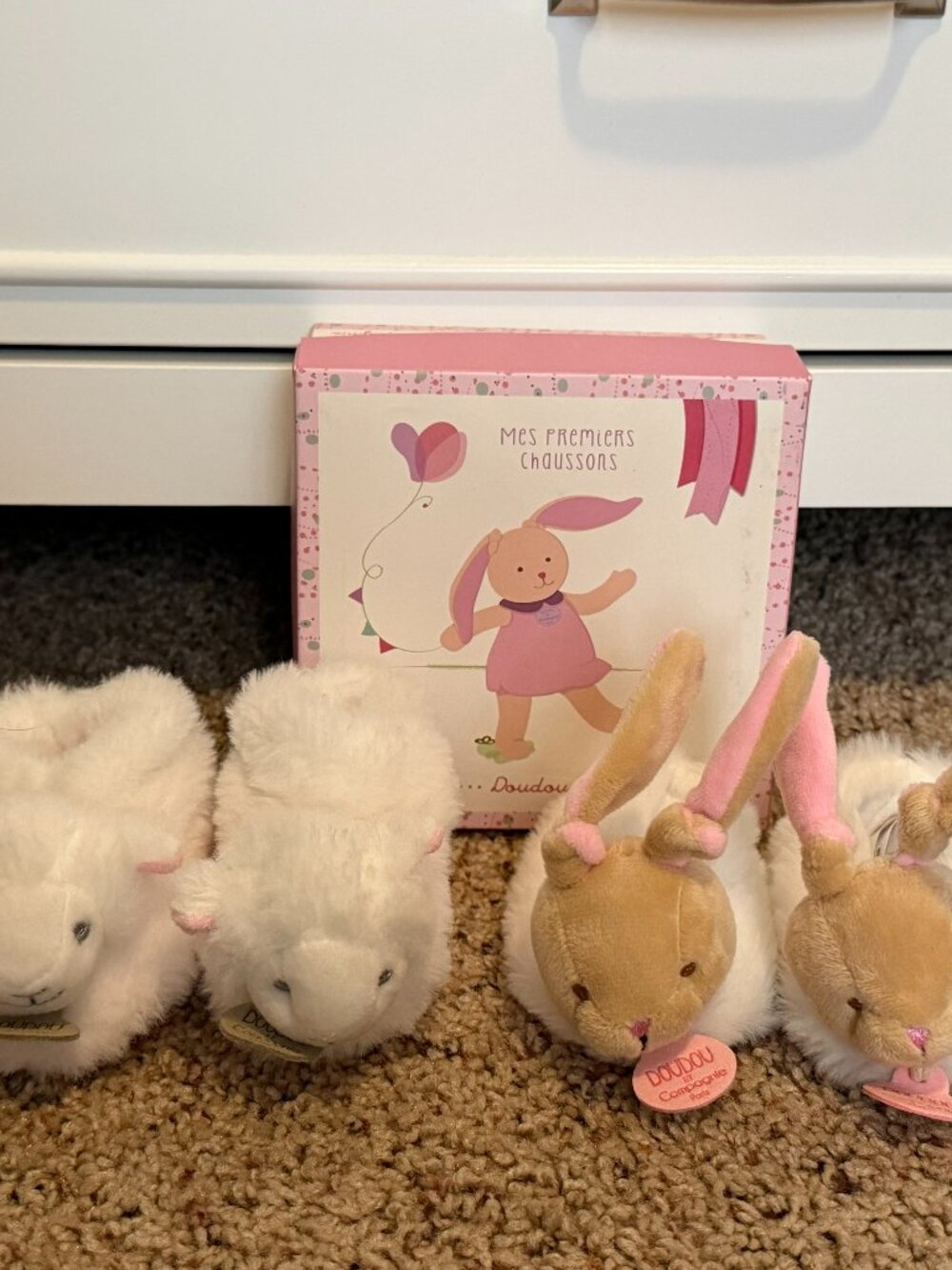 Doudou et Compagnie Paris Baby Lamb Bunny Booties Soft Plush Rattle Slippers Set